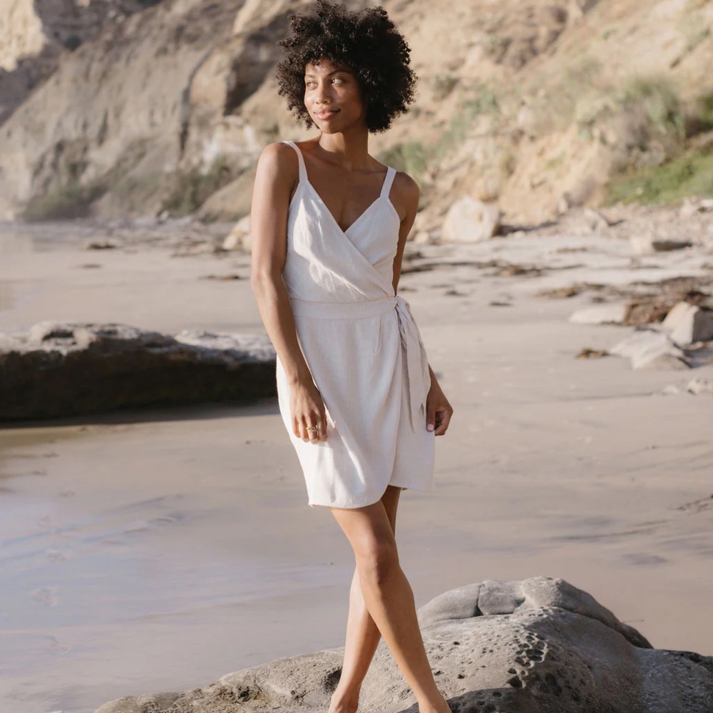 Alicia Wrap Dress Linen Gentle Fawn